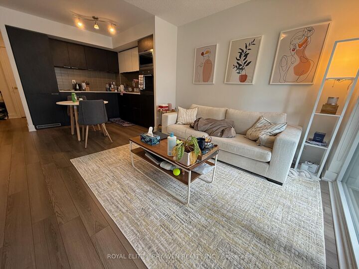 Photo de la propriété:  318 Richmond Street W 911  ON M5V 0B4 