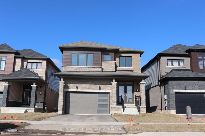 Photo de la propriété: 12 Peach Street ON L2V 0K1