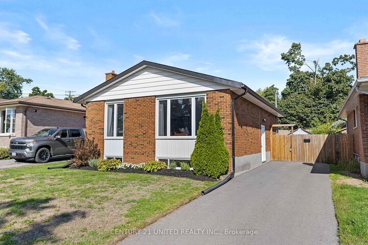 392 Wellington Street  Peterborough ON K9H 5C2 photo