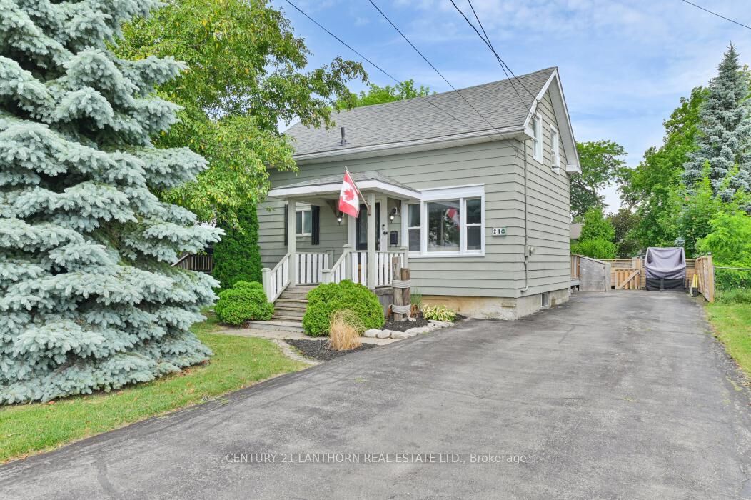 Photo de la propriété: 24 Parker Street ON K8P 1C8