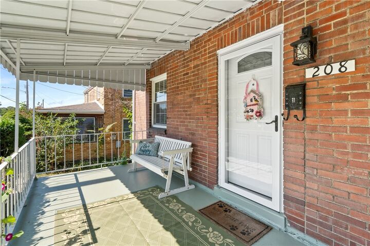 Property Photo:  208 Newburn Ave  PA 15227 