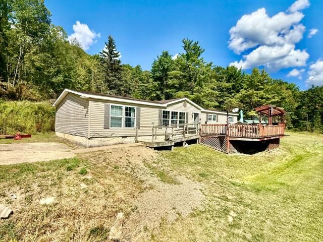 7 Hummingbird Lane  Warren PA 16365 photo