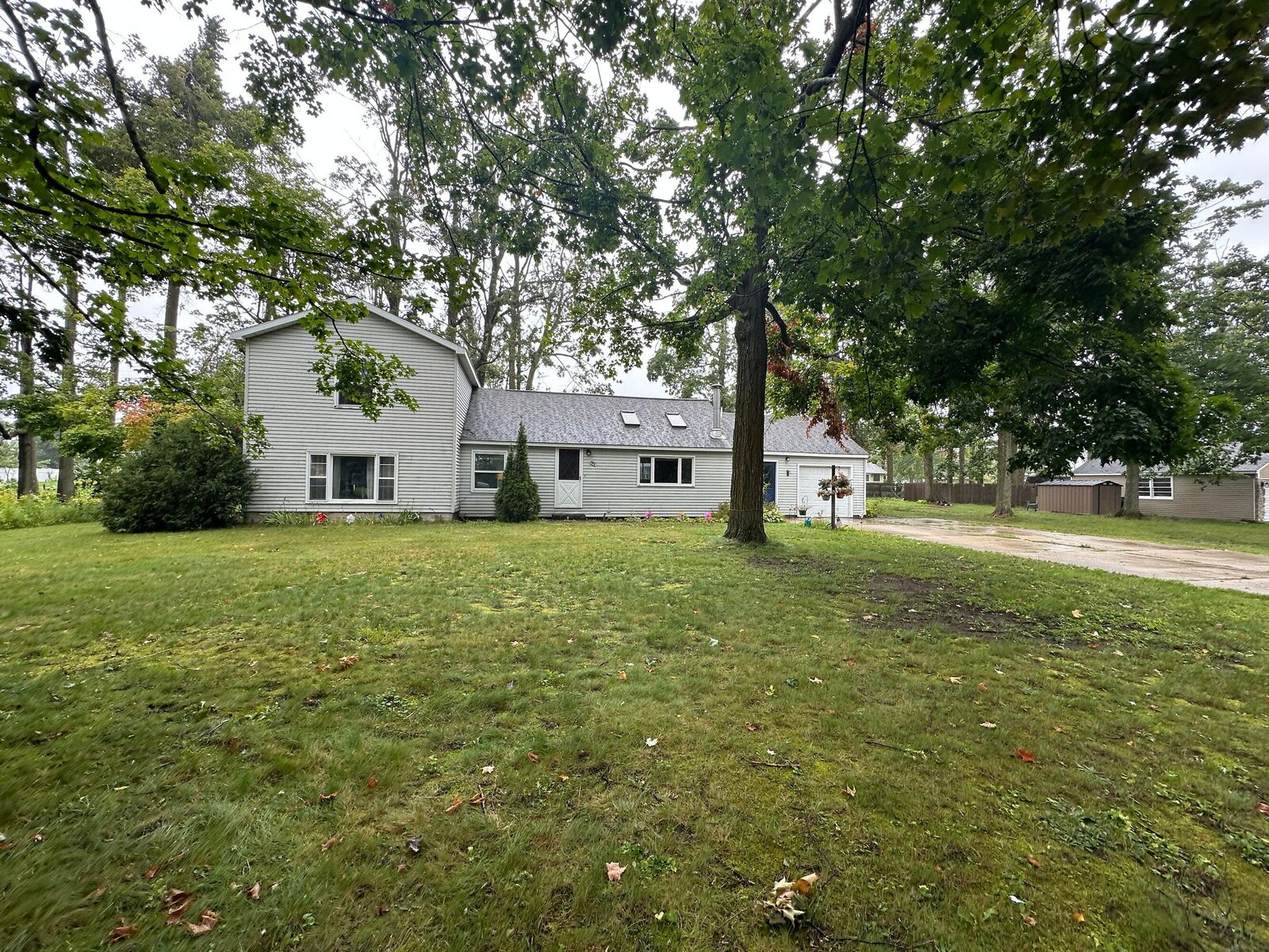 Property Photo: 549 E Sheldon Street MI 49735