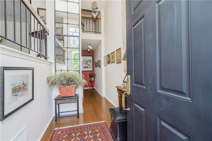 Property Photo:  24 Hampton Green  NY 10312 