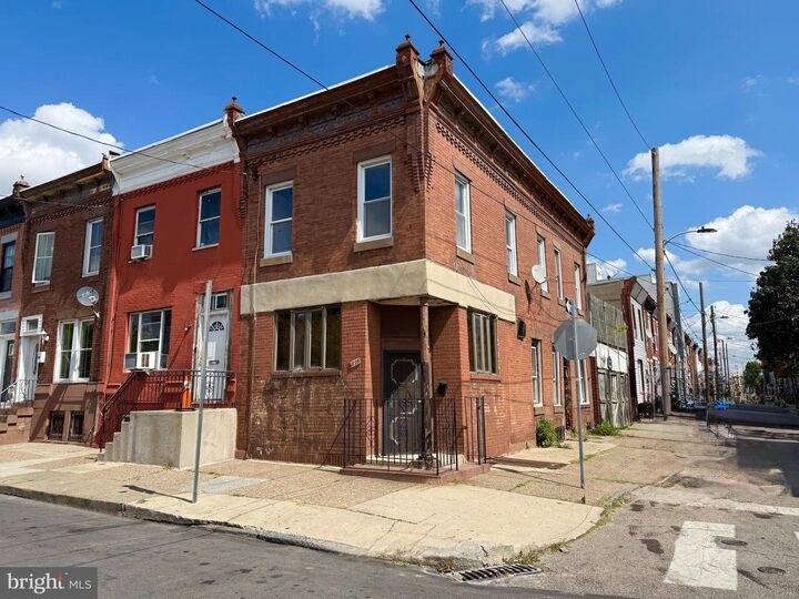 1825 S 21st Street  Philadelphia PA 19145 photo