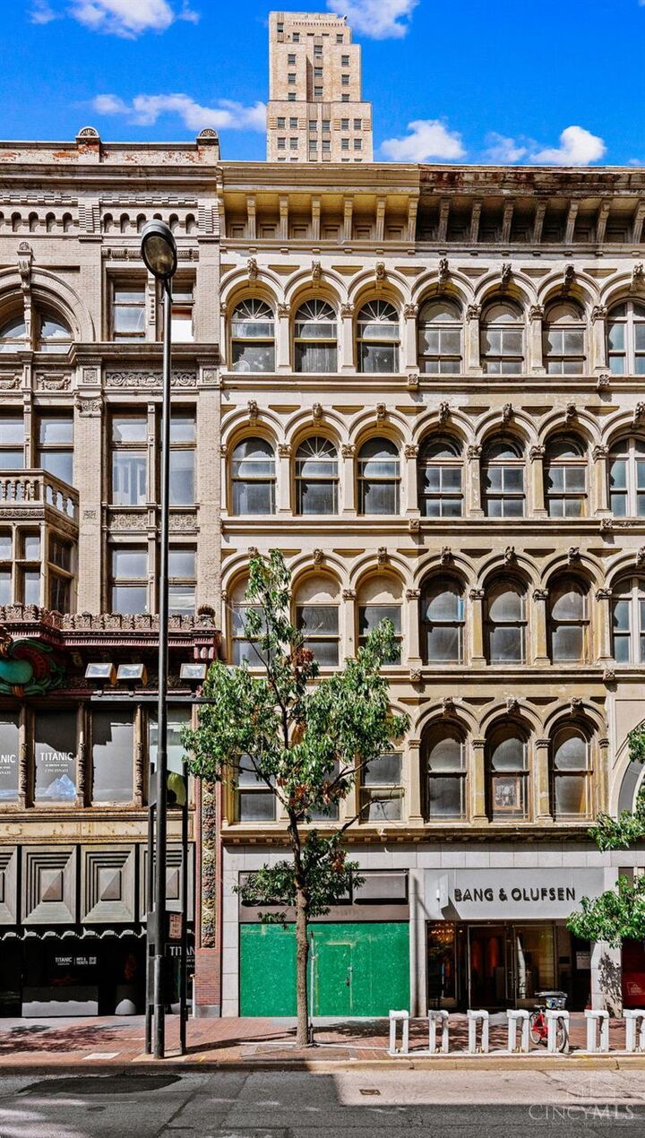 Property Photo:  8 W Fourth  OH 45202 