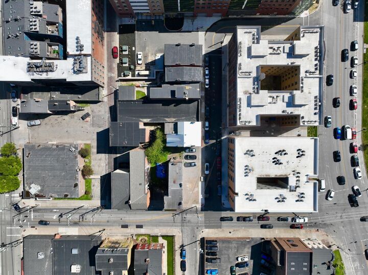 Property Photo:  217 Findlay Street  OH 45202 
