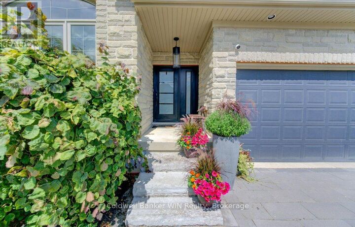 Property Photo:  422 Rideau River Street  ON N2V 2Y4 