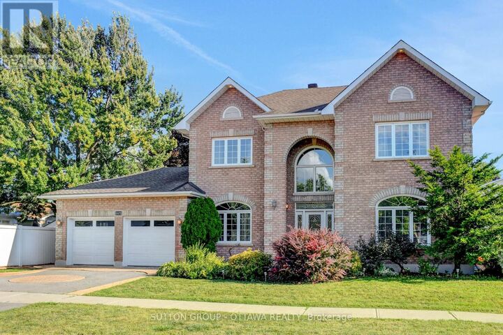 Property Photo: 6472 Beausejour Drive South ON K1C 6V5