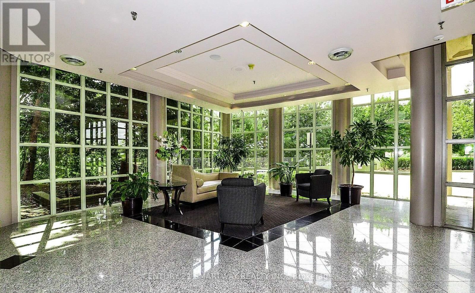 Property Photo:  50 Eglinton Avenue 605  ON L5R 3P4 