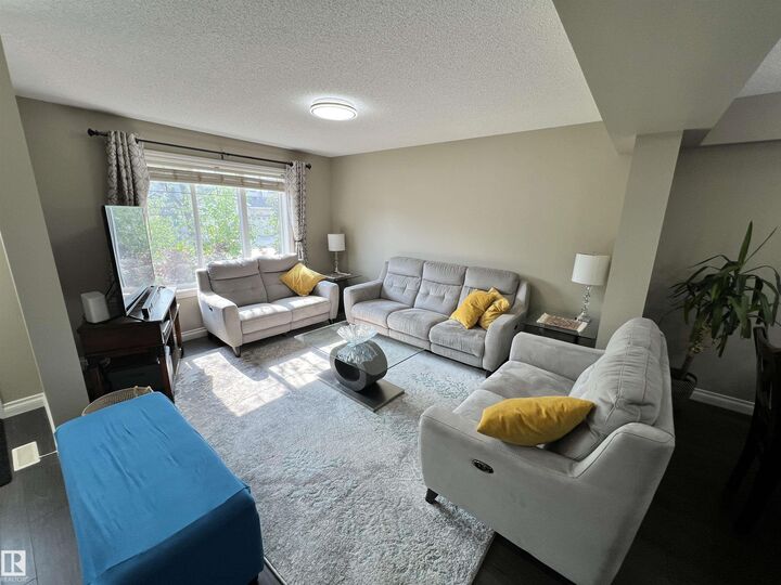 Property Photo: 3020 15 Avenue NW AB T6T 0Z5