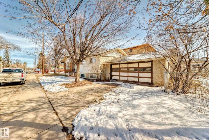Property Photo: 7807 108 Street NW AB T6E 4M1