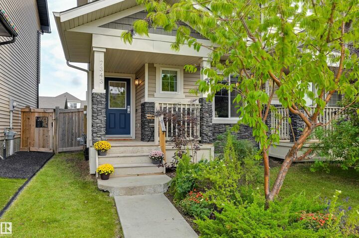 Property Photo: 7343 Edgemont Way NW AB T6M 0P9