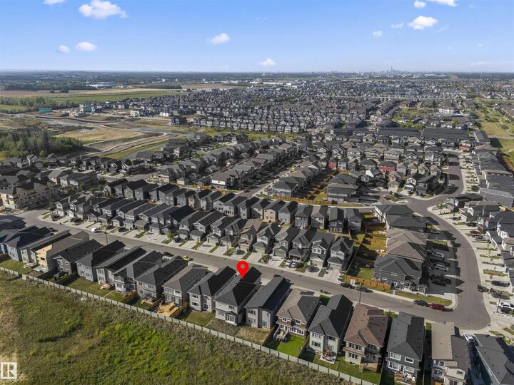 Property Photo: 9451 Pear Crescent SW AB T6X 2Z5