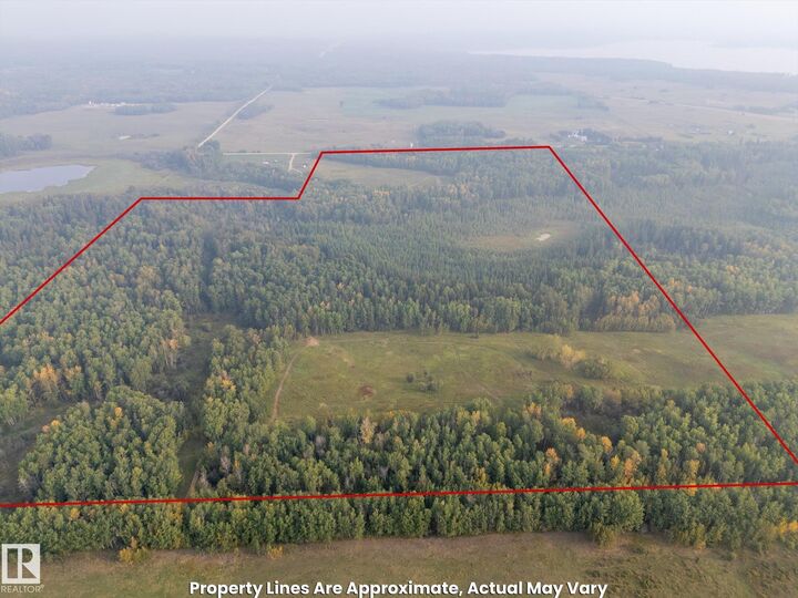 Photo de la propriété: Twp Rd 572A Hwy 33 AB T0A 1N6