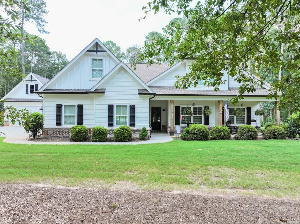 Property Photo: 1860 Cornish Mountain Church Road GA 30014