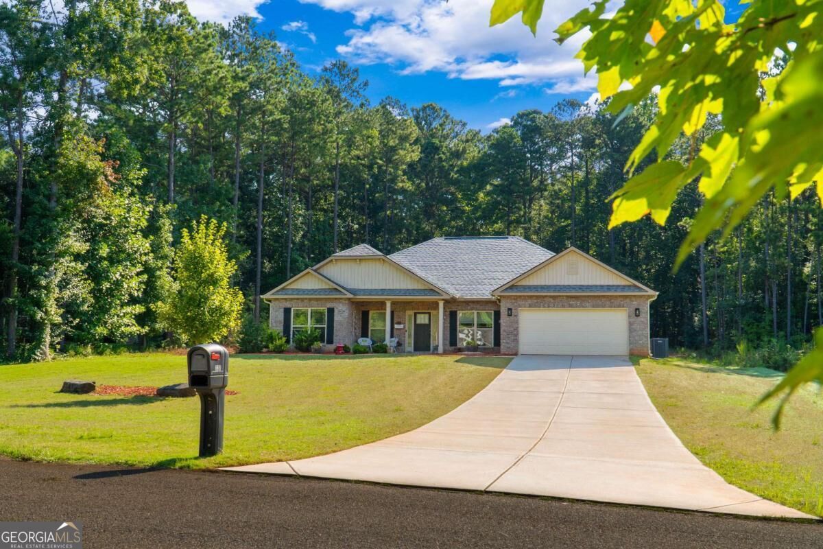 Property Photo:  336 Bonnie Sue Drive  GA 30180 