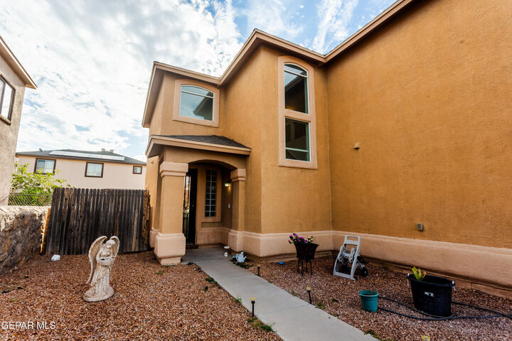 Property Photo:  4085 Hueco Land Lane  TX 79938 