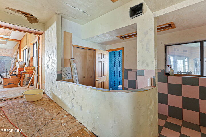 2230 Arizona Avenue  El Paso TX 79930 photo
