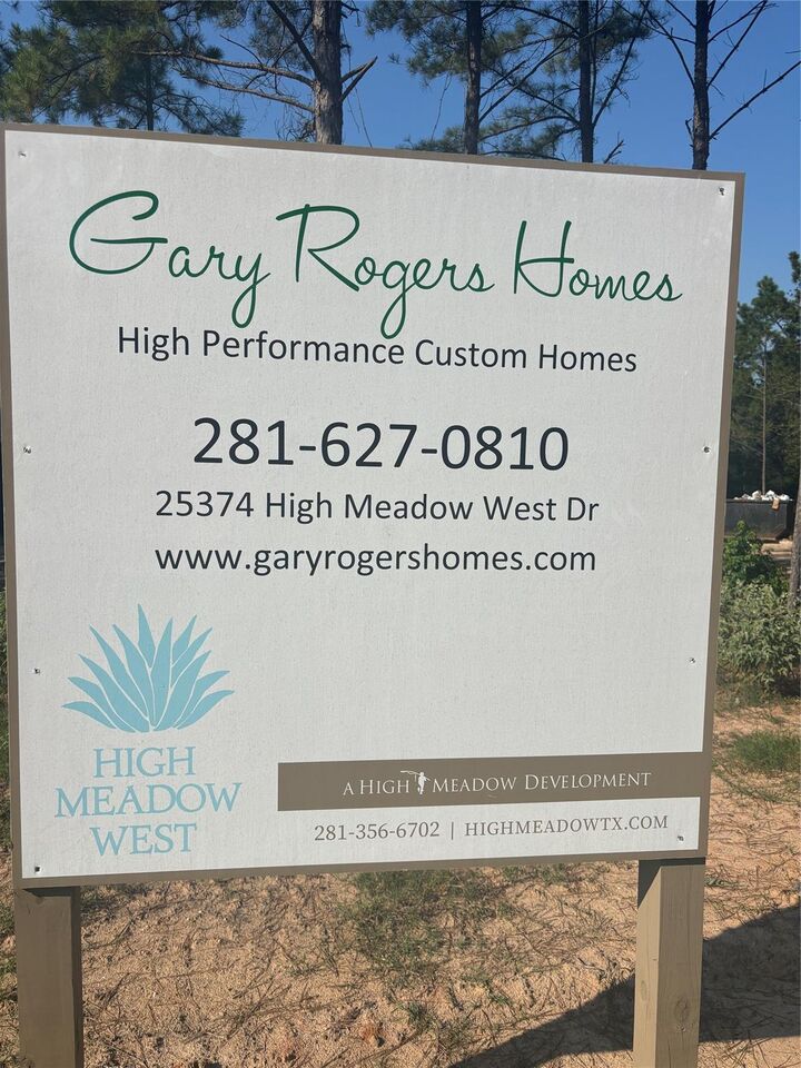 Property Photo: 25374 High Meadow West Drive TX 77316