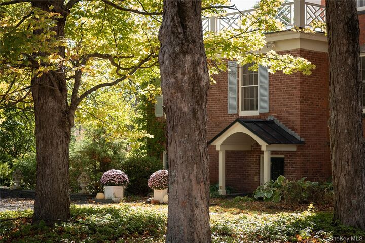 Property Photo:  1281 Woods Road  NY 12526 