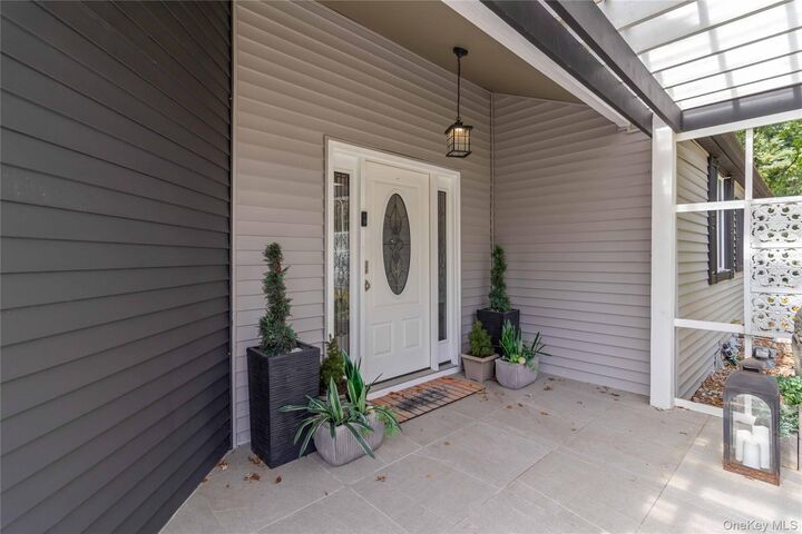 Property Photo:  46 Woodland Road  NY 10950 