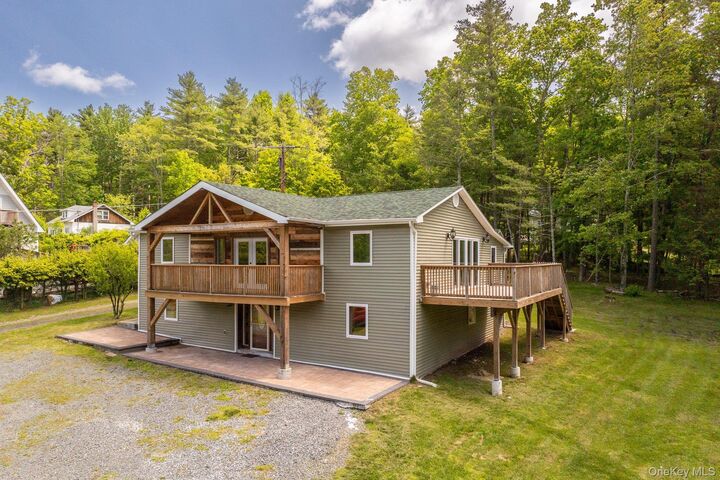 Property Photo:  206 High Road  NY 12737 