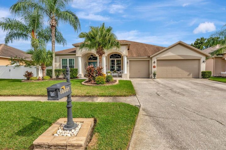 Property Photo: 18001 Sparrows Nest Drive FL 33558
