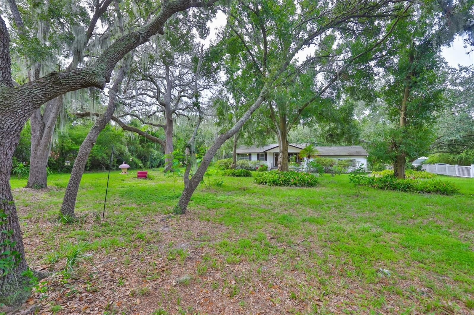 Property Photo: 7515 Anna Avenue FL 33534