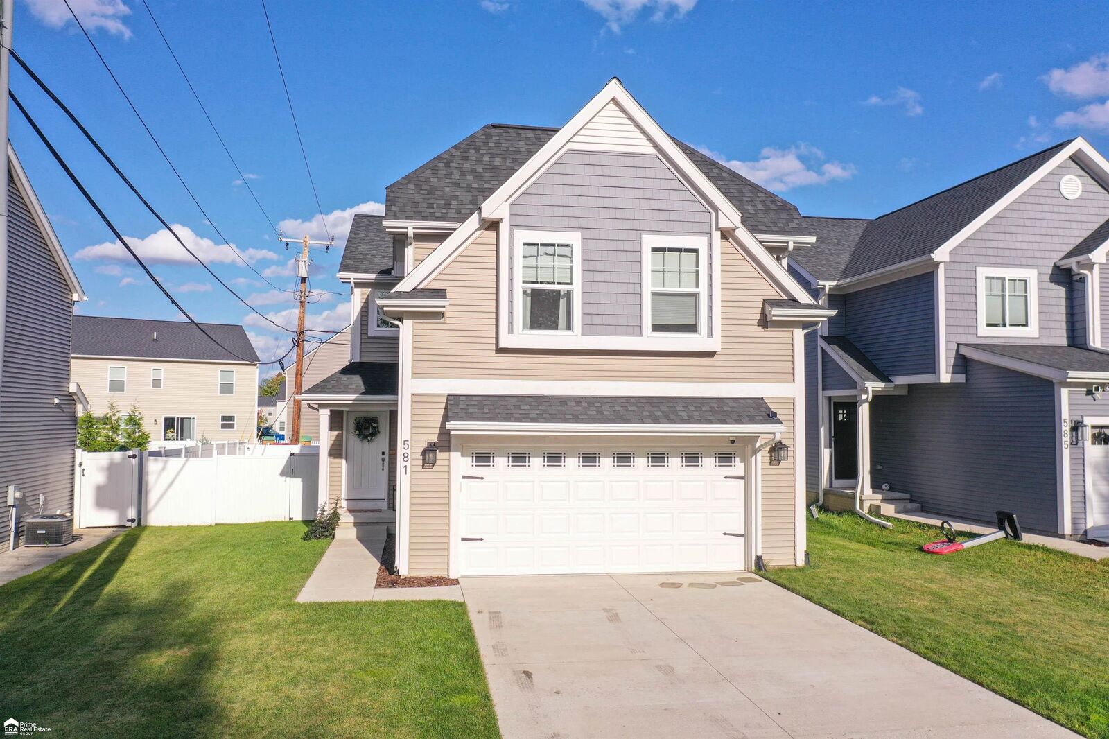 Property Photo: 581 S Winding Drive MI 48328