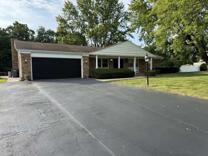 Property Photo: 2556 E 269th Road IL 61354