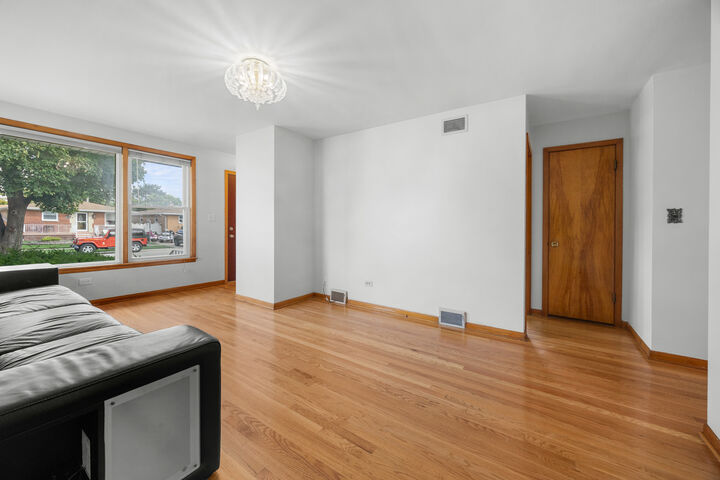 Property Photo: 4228 Atlantic Avenue IL 60176