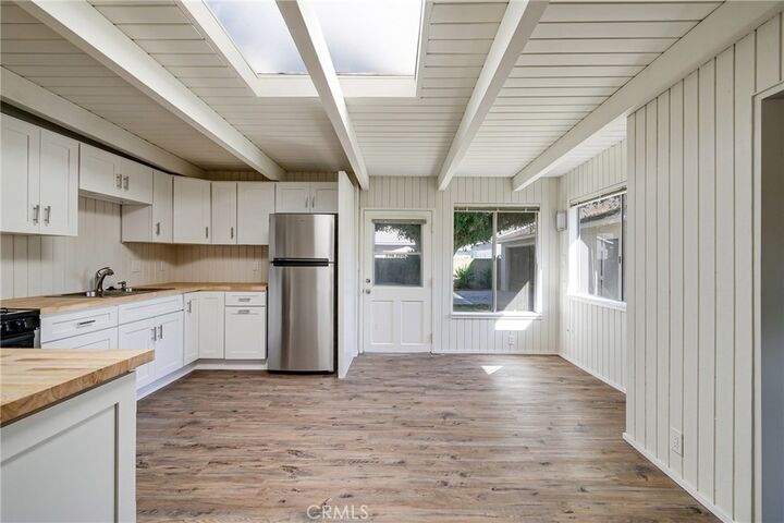 Property Photo: 2206 A Radnor A CA 90815