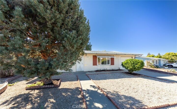 Property Photo: 11987 Peach Tree Road CA 92399