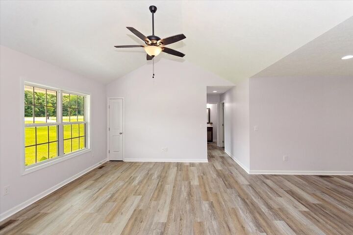 Property Photo:  1161 Honey Ln  TN 37330 