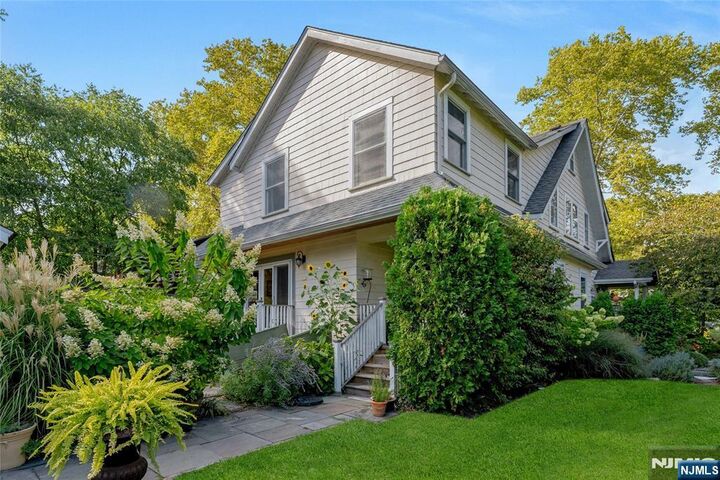 1 Laurel Place  Glen Ridge NJ 07028 photo