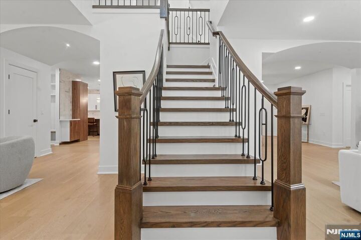 Property Photo:  45 Riverview Terrace  NJ 07430 