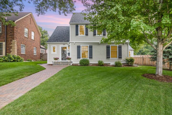 590 Fairview Avenue S  Saint Paul MN 55116 photo