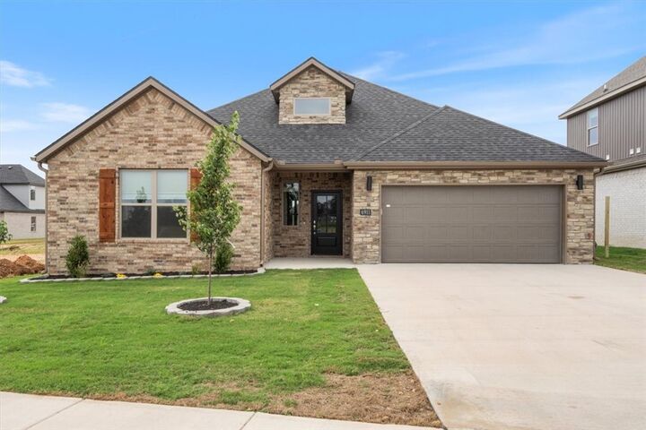 6911 SW Orange Avenue  Bentonville AR 72713 photo