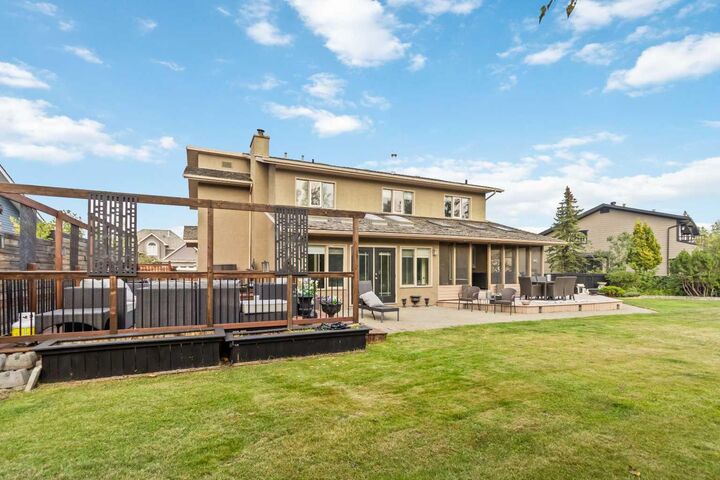 Property Photo:  145 Burns Place  AB T9K 2G4 