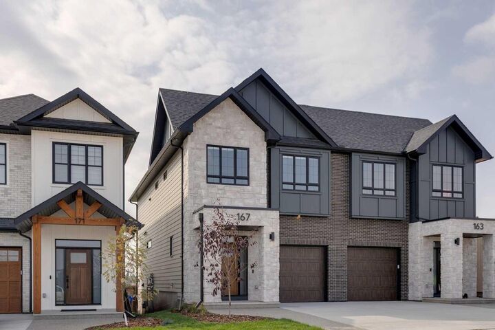 Photo de la propriété: 167 Greenwich Drive NW AB T3B 6N9
