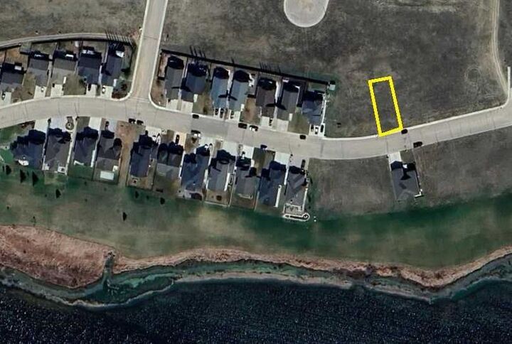 3607 Lakeshore Drive — photo 1