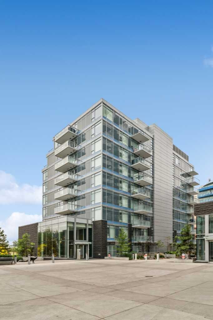 Property Photo:  118 Waterfront Court SW 607  AB T2P 1K8 