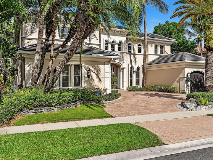 Property Photo:  17577 Middlebrook Way  FL 33496 