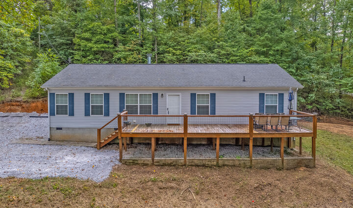 Property Photo:  596 Autumn Ridge Way  TN 37725 
