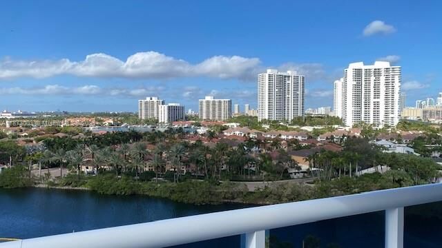Property Photo: 20505 E Country Club Dr 1138 FL 33180