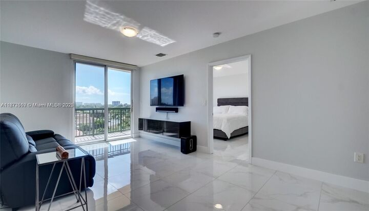 Property Photo:  2501 Douglas Rd 601  FL 33133 
