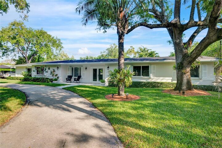 Property Photo:  8741 SW 97th Ter  FL 33176 