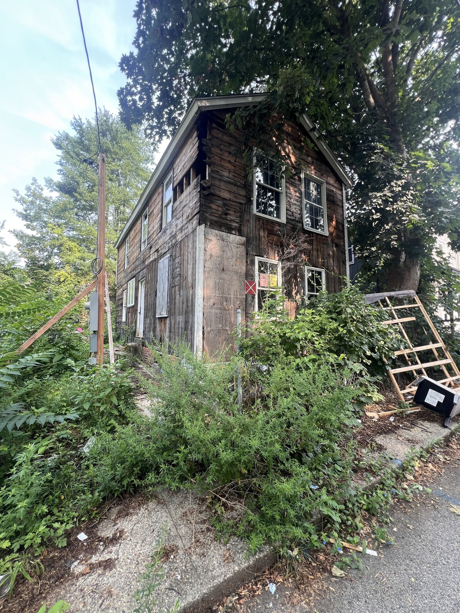 Property Photo:  48 Lake Street  CT 06360 