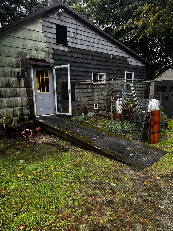 Property Photo:  39 Shepard Road  CT 06058 